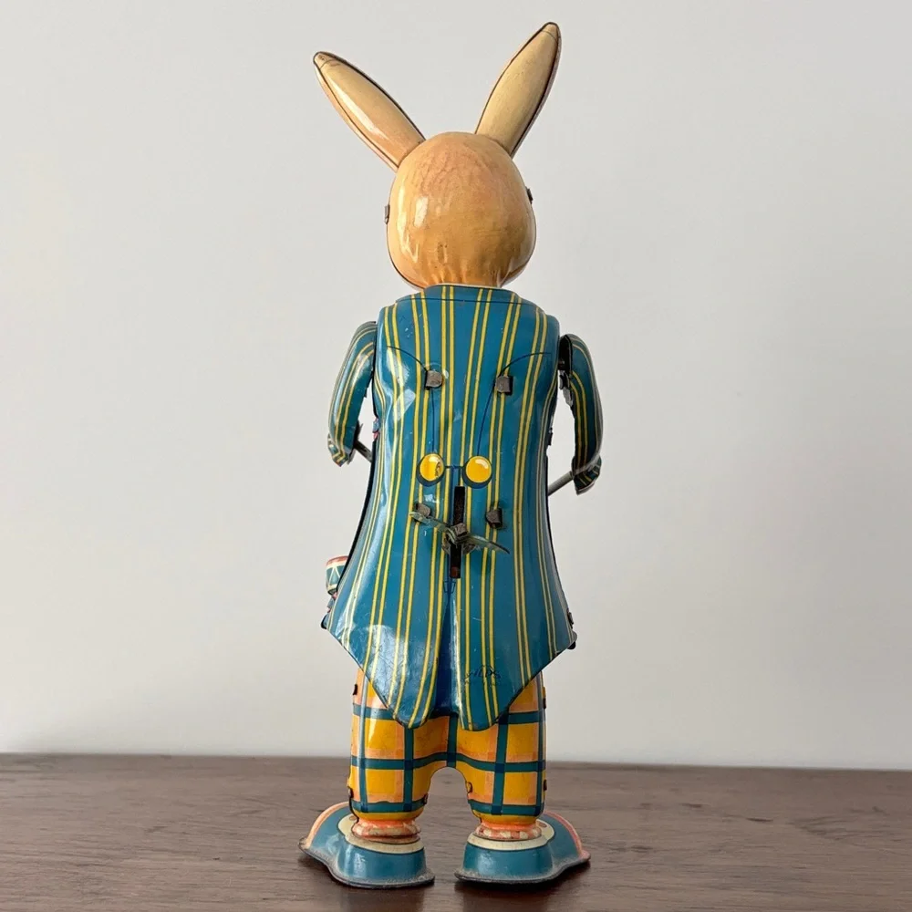 Vintage Rabbit Drummer - Picture 6 of 16